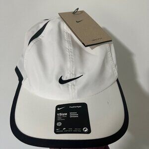 NWT Nike Unisex Featherlight Hat, White w/ Black Trim